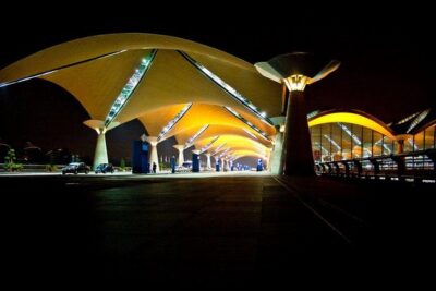 Airport transfer - Private, air-conditioned car comfort (and why it’s worth paying for)
