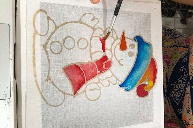 Batik Coloring Workshop by myBatik - Choosing your design and colors with guidance from Emilia