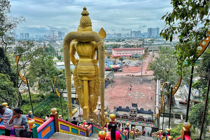 Batu Caves and Sari Experience with Batik Workshop - Stop 2 at Batu Caves: getting your sari on for photos