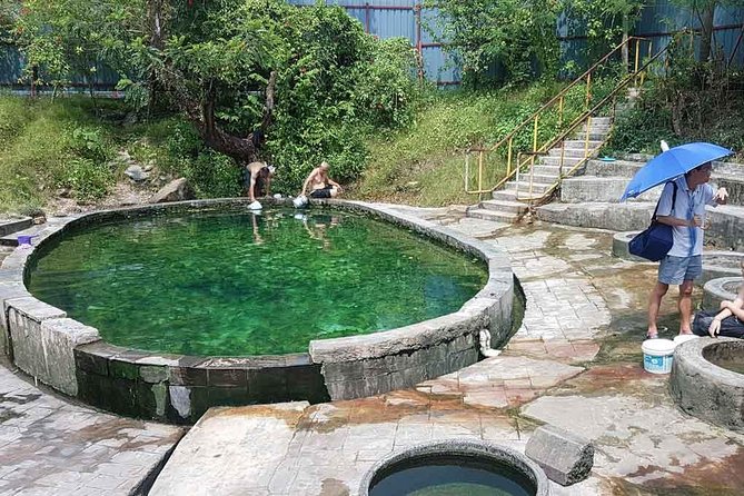 Batu Caves,Waterfalls and Hot Springs Tour With Lunch - Key highlights worth your attention