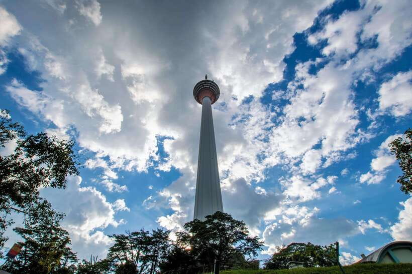 Best of Kuala Lumpur Tour with Twin Tower Entry - Merdeka Square and KL City Gallery: where independence becomes a photo scene