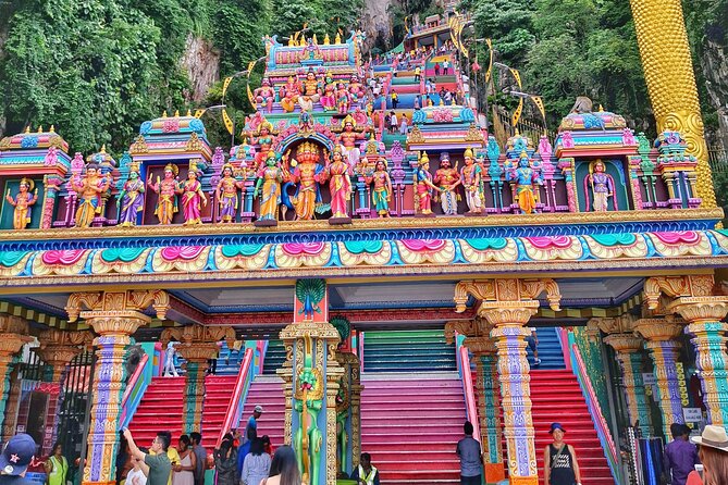 Country & Batu Caves Half-Day Tour (Private Tour) - Batu Caves: 272 steps, the Lord Murugan statue, and the monkey moment
