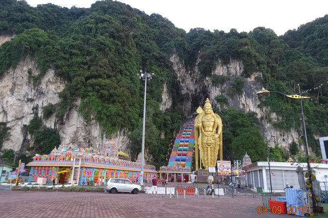 Day Tour Kuala Lumpur City, Batu Caves, Little India, Chinatown - Batu Caves: 272 steps, Hindu shrines, and how to show up ready