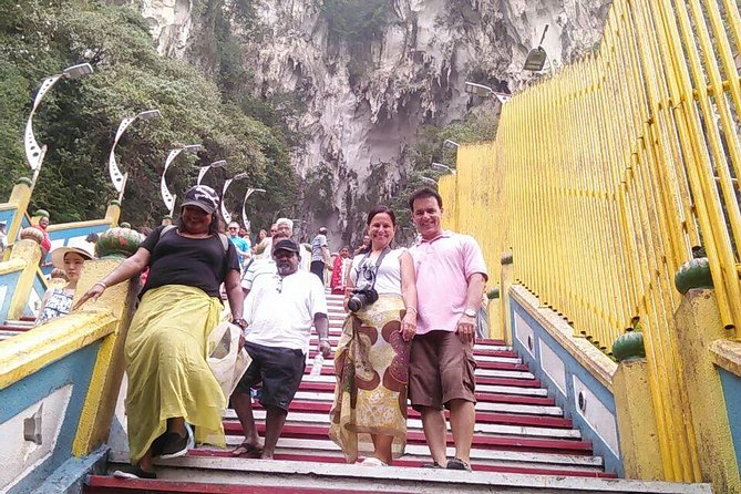 Day Tour Kuala Lumpur City, Batu Caves, Little India, Chinatown - Lunch on banana leaf: a fun Indian-food experience, with a couple of caveats