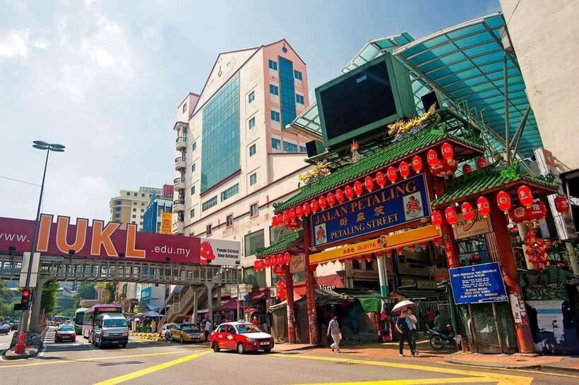 From Kuala Lumpur: City Tour with 21 Attractions - Price and what you truly get for $19