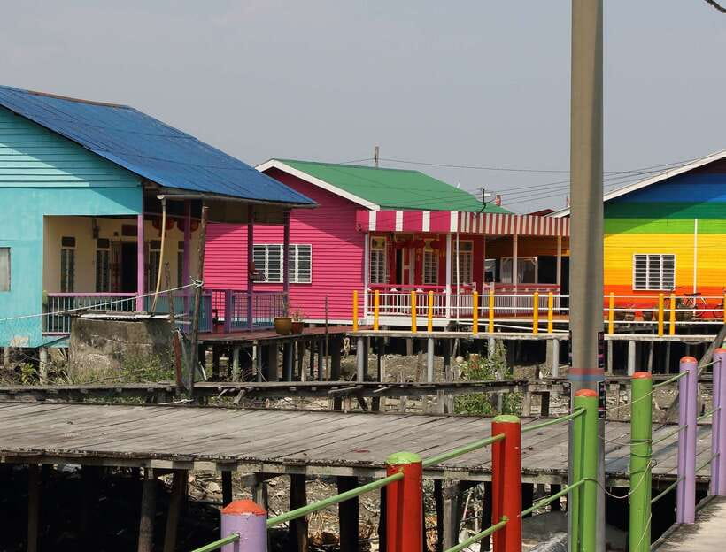 From Kuala Lumpur: Crab Island Tour with Seafood Lunch - The seafood lunch: local catch, organized and not rushed