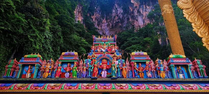 From Kuala Lumpur: Private Batu Caves Cultural Tour - Temple rules first: dress code, shoes, and monkey-proof habits
