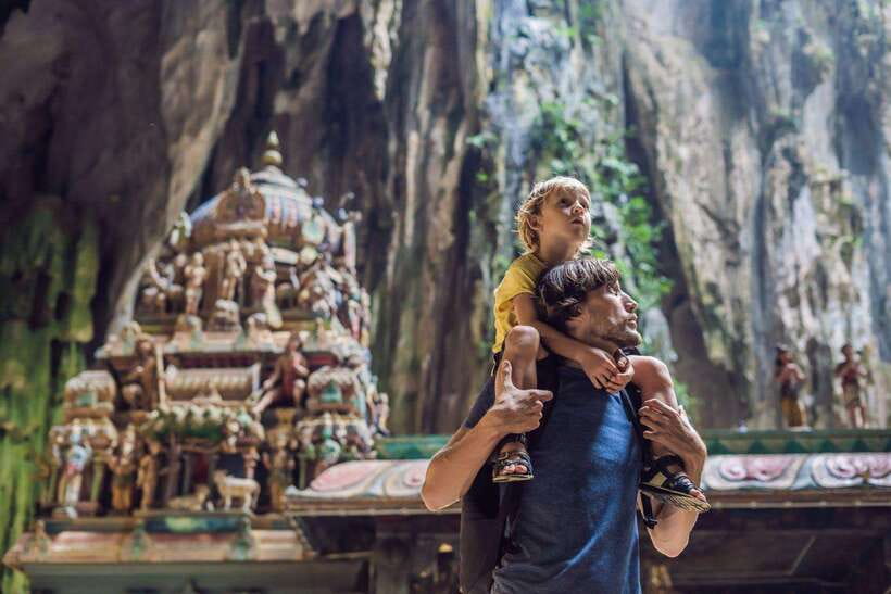 From Kuala Lumpur: Private Batu Caves Cultural Tour - Kuala Lumpur pickup and the smooth ride out to Selangor