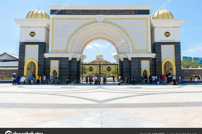 Half Day City Tour ( 4 hours ) - Price and value: $25.65 feels fair when you count what’s included