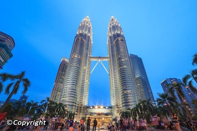 Half Day City Tour ( 4 hours ) - Muzium Negara: the one hour that gives context
