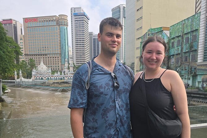 Half Day Cultural And Heritage Walking Tour in Kuala Lumpur - Sultan Abdul Samad Jamek Mosque: Congregation, Architecture, and Age