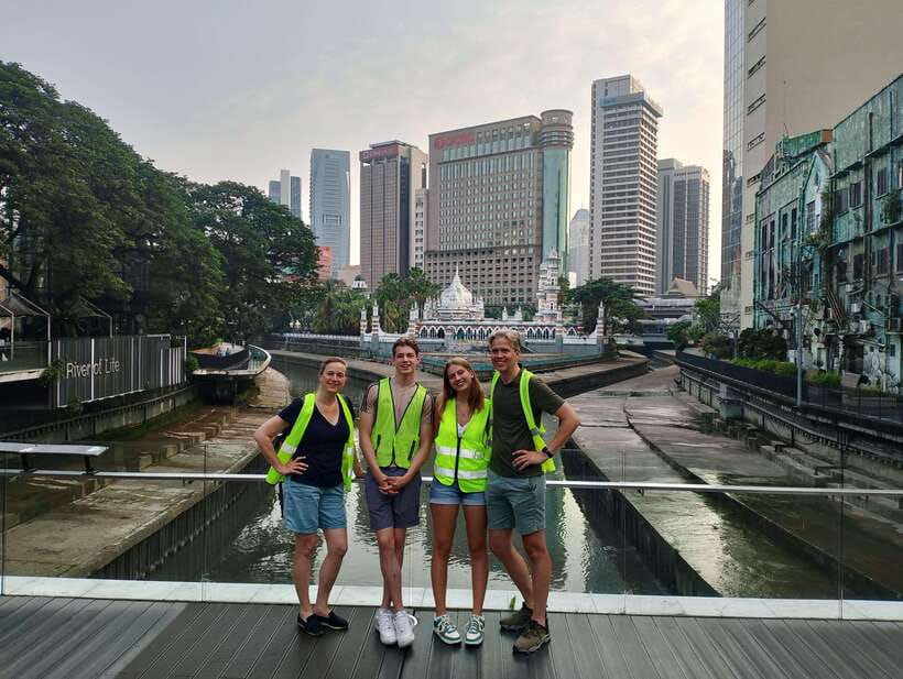 Hidden Kuala Lumpur: 4-Hour Bike Tour - Modern KLCC near the end: why the contrast lands