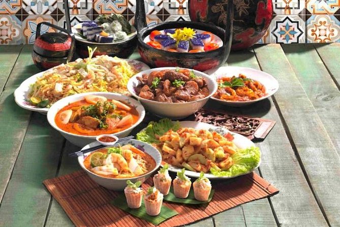 Historical Malacca Day Tour with Lunch from Kuala Lumpur - A Famosa and Masjid Selat Melaka: Portuguese fort meets the sea