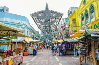 Kuala Lumpur: 4-Hour Authentic Local Markets & Event Tour - Masjid Jamek (built 1909) and Jalan Masjid: culture first