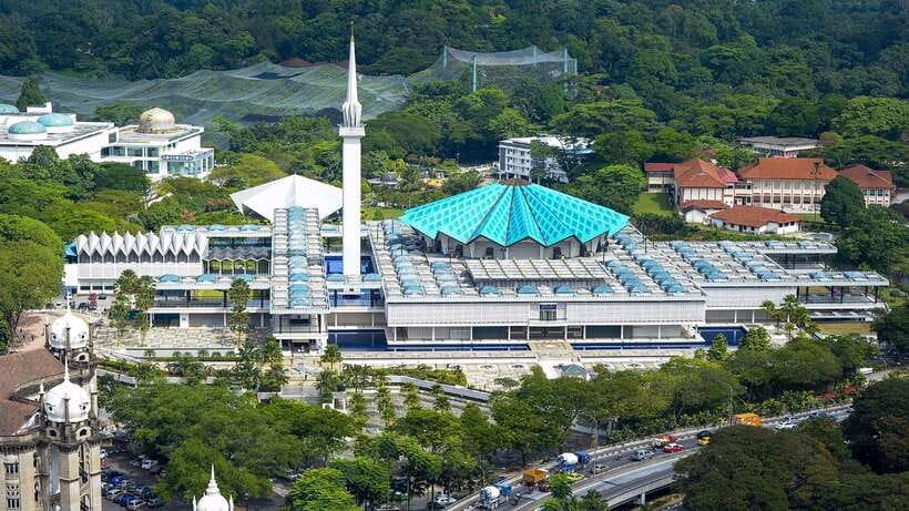 Kuala Lumpur 4-Hour Religious Harmony Tour - Should you book this Kuala Lumpur religious harmony tour?