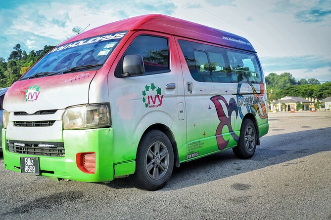 Kuala Lumpur Airport Arrival Transfer to Kuala Lumpur City - The Ride Itself: Sedan vs Minivan Comfort for Groups