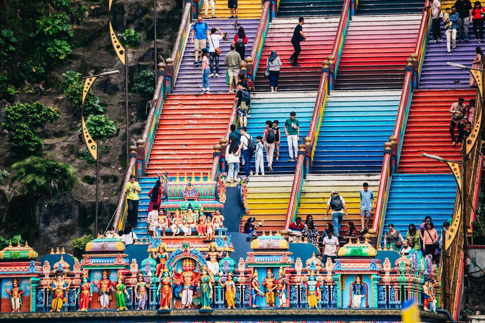 Kuala Lumpur: Batu Caves Half-Day Tour with Pick-Up Option - The Batik Workshop at Batik CHONG: More Than a Quick Stop