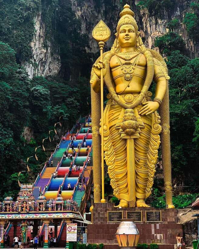 Kuala Lumpur : Batu Caves Private Tour - Getting out of Kuala Lumpur: the practical 30-minute head start