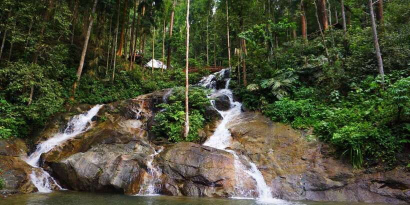 Kuala Lumpur: Batu Caves, Ramayana Caves & Kanching Falls - Pickup, meeting point, and timing you can count on (mostly)