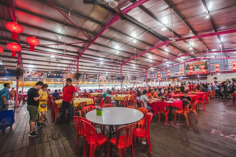 Kuala Lumpur: City Sights, Batu Caves and Fireflies Day Trip - Batu Caves: 272 Steps, Hindu Shrines, and Practical Expectations