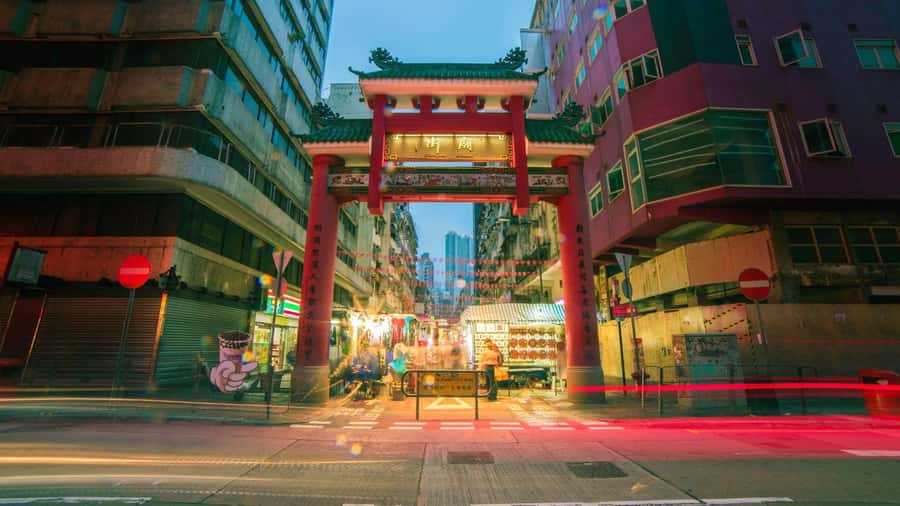 Kuala Lumpur: Evening Tour with Kuala Lumpur Tower Tickets - Key highlights at a glance