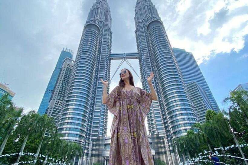 Kuala Lumpur: Full-Day Private City Highlights Tour - Batu Caves and the 272 steps: what you actually see (and how to enjoy it)