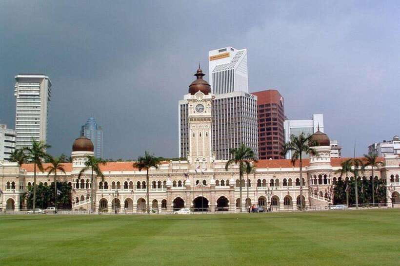Kuala Lumpur: Full-Day Private City Highlights Tour - Kuala Lumpur Railway Station, Independence Square, and the “big story” stops