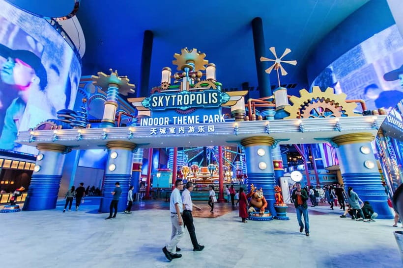 Kuala Lumpur: Genting Highlands Tour with Awana Cable Car - Shopping at Genting Highlands Premium Outlets: 150+ stores, real time to shop