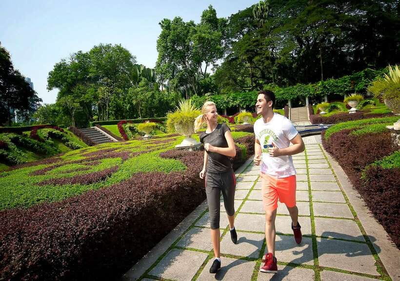 Kuala Lumpur: Half Day Group City Highlights Tour - Perdana Botanical Garden: A Short Breather Between Major Stops