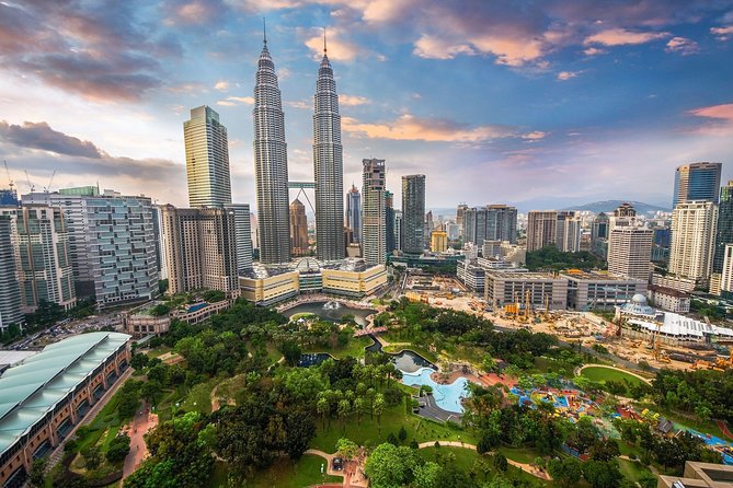 Kuala Lumpur Must-See Landmarks with Professional Tour Guide - Why this 3.5-hour Kuala Lumpur loop makes sense