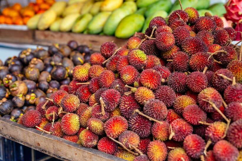Kuala Lumpur: Private Food Tour – 10 Tastings with Locals - Should You Book This Kuala Lumpur Food Tour?