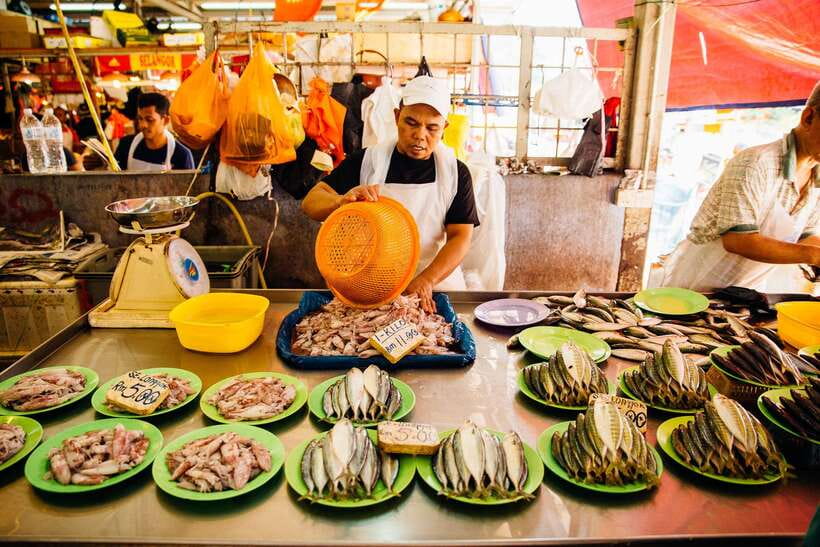 Kuala Lumpur: Private Food Tour – 10 Tastings with Locals - Guide Power: Why a Local Host Changes Everything