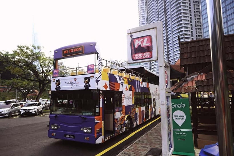 Kuala Lumpur: Ronda Hop-On Hop-Off City Sightseeing Bus Pass - Open-top views, Wi-Fi, and the audio reality in KL