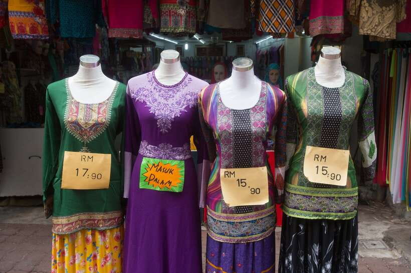 Kuala Lumpur: Street Market Exploration & Shopping Tour - Brickfields: Little India for Sarees, Dresses, and Spice Taste