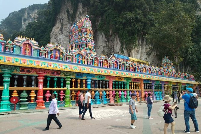 Kuala Lumpur Suburbs Batu Caves Half-Day Tour (SIC/Shared Tour) - Batik Workshop Stop: Wax-Resist Dyeing You Can Watch Up Close