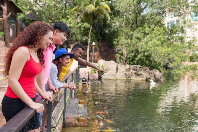 Kuala Lumpur: Sunway Lagoon Entry Ticket - Practical tips for a smoother day at Sunway Lagoon Main Entrance