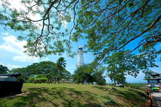 Kuala Selangor Tour from Kuala Lumpur with Fireflies Boat Ride and Seafood Dinner - The boat ride window: queues, flashes, and why 30 minutes can feel like both plenty and too little