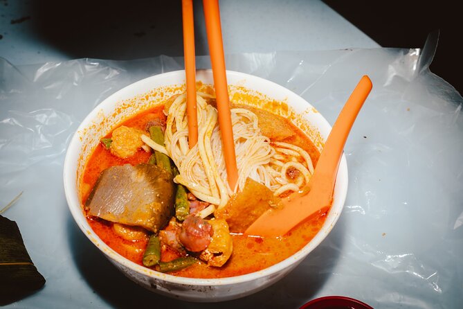 Laksa Lanes Kuala Lumpur Food Tour with 14+ Tastings - Guide factor: Steve, Disha, Kiran, Sam, Kash, Siddoz, Stephen