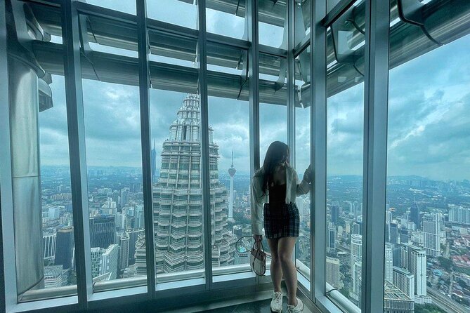 Malaysia Petronas Twin Tower Observation Deck E-Tickets - The sky bridge (41st–42nd floors): the walk you came for