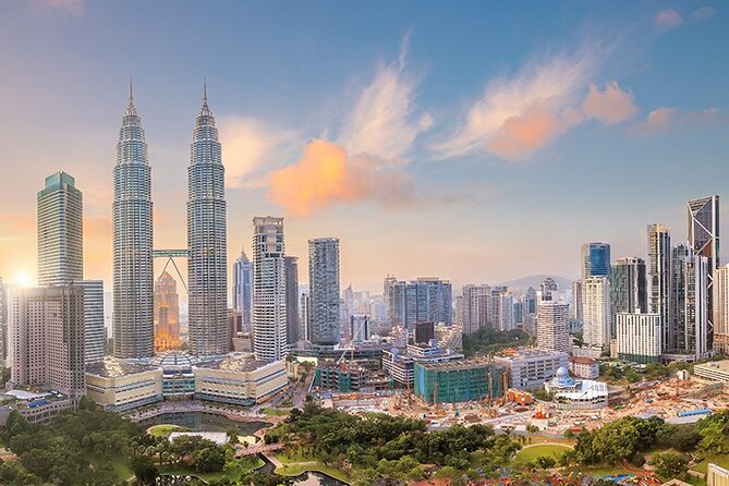 Malaysia Petronas Twin Tower Observation Deck E-Tickets - E-ticket and entry flow: how to avoid the common hassle