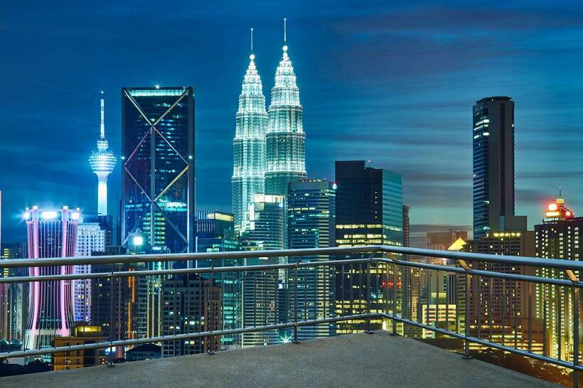 Night Tour of Petronas Twin Towers, Kuala Lumpur - Pickup Timing: When Night Turns Into Late Afternoon