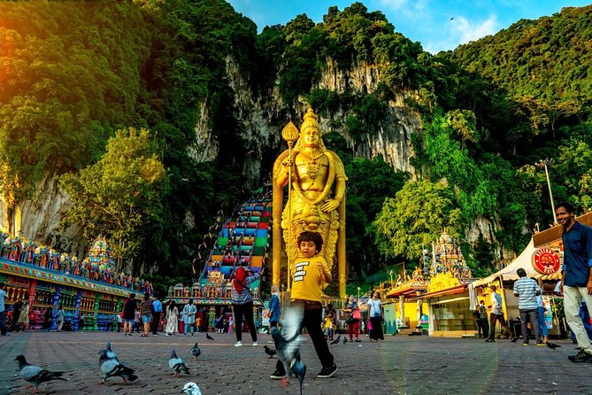 Private Batu Caves, National Mosque & Religious Tour with Lunch - A fast hit of Kuala Lumpur in one paid block of time