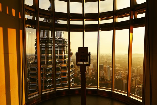 Private Guided Kuala Lumpur Day Trip With Lunch - A private Kuala Lumpur day means you steer the pace