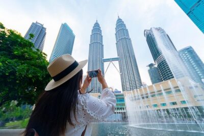 Private Guided Kuala Lumpur Day Trip With Lunch - Skip-the-line at Petronas Twin Towers: the time-saver you feel immediately