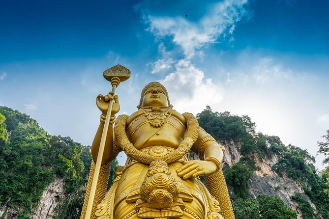Private Half-Day Kuala Lumpur Culture And Communities Exploration Tour - Thean Hou Temple: where Chinese faith shows up as architecture
