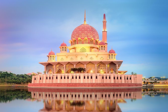 Private Half-Day Putrajaya Tour with Lake Cruise from Kuala Lumpur - Time for Modern Landmarks: Putrajaya International Convention Centre