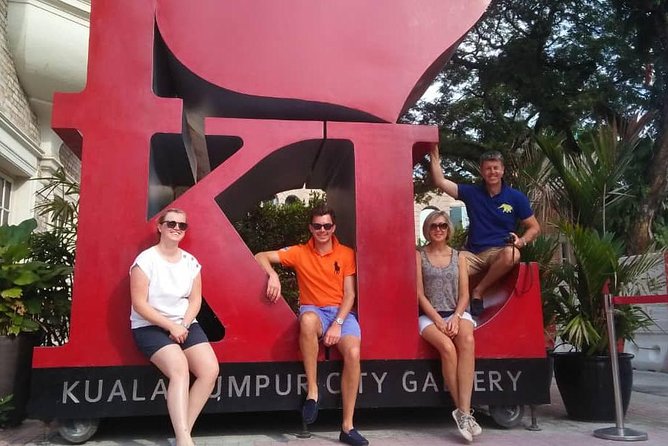 Private Layover Tour from Airport : Best of Kuala Lumpur - Meeting KLIA smoothly: what to expect before the city starts