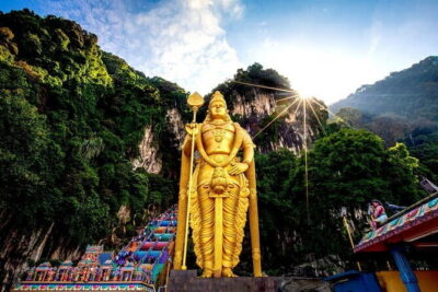 Private Tour: 3 in 1 Day Trip to Batu Caves, Bukit Melawati & Fireflies - Bukit Melawati: Selangor stories, hill attractions, and a monkey-hill moment