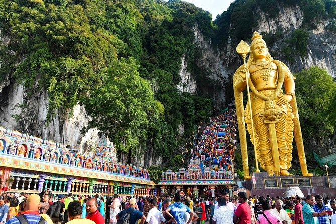 Private Tour Kuala Lumpur with Petronas Twin Towers Observation Deck & Batu Cave - Batu Caves: 272 steps, Hindu statues, and the best morning strategy
