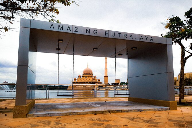Putrajaya City Tour from Kuala Lumpur - The Putrajaya Lake cruise: worth it, but plan for queues and Ramadan